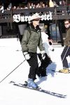Lech 26 februari 2008
Prinses Caroline v Monaco en Prins Ernst v Hannover op skivakantie in lech.  Ze steken allebei een sigaret op.
Peter Smulders bv