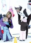 Lech 10 februari 2008
Fotosessie Koninklijke familie. Aanwezig waren Koningin Beatrix Maxima Prins Willem Alexander Amalai Alexia Ariane Prins Constantijn Prinses Laurentien Eloise Claus Cazimir en Elenore.