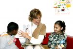Amsterdam 23 januari 2008
Prinses Laurentien tijdens voorleesdag in bibliotheek met kinderen.