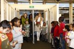 Amsterdam 23 januari 2008
Prinses Laurentien tijdens voorleesdag in bibliotheek met kinderen.