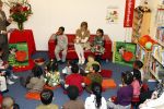 Amsterdam 23 januari 2008
Prinses Laurentien tijdens voorleesdag in bibliotheek met kinderen.