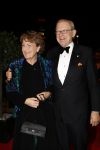 Amsterdam 19 december 2007
Prinses Margriet en Pieter v Volenhoven arriveren bij de RAI bij de sportman van het jaar. Erica Terpstra ontvangt ze.