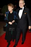 Amsterdam 19 december 2007
Prinses Margriet en Pieter v Volenhoven arriveren bij de RAI bij de sportman van het jaar. Erica Terpstra ontvangt ze.