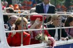 Apeldoorn 30 april 2009
Koninginnedag 2009 in apeldoorn met Koningin Beatrix Pieter v Vollenhoven Prinses Margriet Maxima Prins Willem Alexander Prins Constantijn Prinses Laurentien Prinses Mabel Prins Friso Prins Maurits Prinses Marilene Prins Pieter Christiaan Prinses Anita Prins Floris een zwangere Prinses Aimee en Prinses Annette. s middags probeerde een dwaas een aanslag te plegen op de koninklijke familie waarbij meerdere doden vielen.
Peter Smulders bv