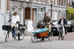 Amsterdam 3 november 2007
Prins Maurits en Prinses Marilene bij La Luz voor Make a Different day. Ze kwamen met de bakfiets.