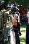 Apeldoorn 30 april 2009
Koninginnedag 2009 in apeldoorn met Koningin Beatrix Pieter v Vollenhoven Prinses Margriet Maxima Prins Willem Alexander Prins Constantijn Prinses Laurentien Prinses Mabel Prins Friso Prins Maurits Prinses Marilene Prins Pieter Christiaan Prinses Anita Prins Floris een zwangere Prinses Aimee en Prinses Annette. s middags probeerde een dwaas een aanslag te plegen op de koninklijke familie waarbij meerdere doden vielen.
Peter Smulders bv