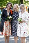 Apeldoorn 30 april 2009
Koninginnedag 2009 in apeldoorn met Koningin Beatrix Pieter v Vollenhoven Prinses Margriet Maxima Prins Willem Alexander Prins Constantijn Prinses Laurentien Prinses Mabel Prins Friso Prins Maurits Prinses Marilene Prins Pieter Christiaan Prinses Anita Prins Floris een zwangere Prinses Aimee en Prinses Annette. s middags probeerde een dwaas een aanslag te plegen op de koninklijke familie waarbij meerdere doden vielen.
Peter Smulders bv