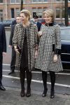 Den Haag 4 december 2007
Prinses Maxima en prinses Mathilde van Belgie bij de presentatie van een boek over kunst in museum Den Haag. Maxima en Mathilde dragen allebei ongeveer dezelfde kleding/outfit.