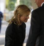 Apeldoorn, 8 Mei 2009
Speciale Herdenkingsdienst voor de slachtoffers van de ramp op Koninginnedag
Veel Politie, overal afzettingen met grote betonblokken.
Prinses Maxima
Foto Peter Smulders