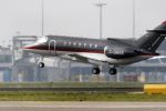 Schiphol 15 maart 2008
Lionel Ritchie arriveert met een prive vliegtuig op schiphol oost. Mike Dobbinga ontvangt hem.
Peter Smulders bv