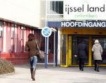 Capelle aan de Ijssel 15 januari 2009
Rachel Hazes op bezoek bij haar moeder die in het Ijsselland ziekenhuis is geopereerd.
Peter Smulders bv