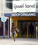 Capelle aan de Ijssel 15 januari 2009
Rachel Hazes op bezoek bij haar moeder die in het Ijsselland ziekenhuis is geopereerd.
Peter Smulders bv