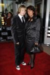 Rotterdam 16 december 2007
premiere Evita in het nieuwe Luxor theater. Rachel Hazes met zoon Andre jr