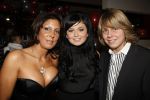 Vinkeveen 18 januari 2009
Roxeanne Hazes viert haar 16 e verjaardag in Roekz in Vinkeveen. raChel met vriend en Roxeanne en Andre jr
Peter Smulders bv