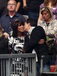 Amsterdam 26 mei 2008
 Rachel Hazes met haar neef tijdens het meezing concert van Andre Hazes in de arena.