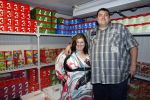 Utrecht 8 mei 2009
Rebecca van popstars bij diako easyfit in Utrecht. Rebecca is al ruim 10 kg afgevallen en 20 cm. Ook gaat ze trouwen met haar man Michael. Ook Jaap van de gouden kooi is al ruim 12 kg afgevallen
Peter Smulders bv