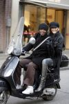 Amsterdam 8 januari 2008
Regilio Tuur met vriendin Josh op vespa scooter op de pc hooftstraat.