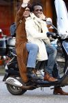 Amsterdam 12 februari 2008
Mylene de la Haye met Regilio Tuur op vespa scooter op de pc hooftstraat.
Peter Smulders bv