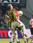 Arnhem, 20 April 2008 Kompetitiewedstrijd Vitesse-PSV, eindstand 0-1 Seizoen 2007/2008
PSV Landskampioen
Remco v d Schaaf in duel met Ibrahim Afellay