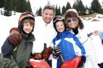 Lech 27 februari 2008
Rene en Natasja Froger aan het rodelen met Maxime en didier op wintersport vakantie.
Peter Smulders bv