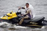 Amsterdam 30 september 2008
Persconferentie van de toppers Rene Froger Gordon en Gerard Joling ivm hun deelname aan het songfestival in het amstel hotel. toppers op jet ski's
Peter Smulders bv