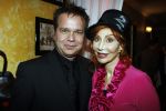 Uitgeest 19 januari 2009
Feest Henk Geels n Bobs saloon. Mentalist Richard Stooker met marijke helwegen
Peter Smulders bv