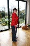Nootdorp,  29 Maart 2008
Rita Verdonk met haar krukken
Foto Peter Smulders BV