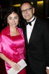 Rotterdam 16 december 2007
premiere Evita in het nieuwe Luxor theater. Rob de Nijs met vriendin Henriette