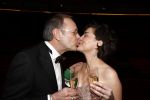 Rotterdam 20 april 2008
Premiere Les Miserables in het nieuwe luxor . Rob de Nijs met zijn vriendin Henriette toasten met Champagne. Rob heeft zijn hand in het gips
Peter Smulders bv