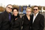 Kaatsheuvel 24 november 2007
Premiere Assepoester in de efteling. Rob de Nijs met vriendi Henriette en zijn broer met vrouw