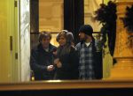 Amsterdam 25 november 2007
Robbie Williams bezoekt met zijn nieuwe vriendin Ayda Field en vrienden Amsterdam. Hij slaapt in het Amstel hotel en ging daarna naar een smartshop en een koffieshop.