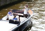 Amsterdam 15 april 2009
Roderik Hilhorst met zijn speedboot op de amsterdamse grachten.
Peter Smulders bv