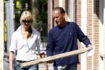 Landsmeer 25 april 2009
Ron Boszhard met zijn nieuwe vriendin Emilie Rozenga in Landsmeer.
Peter Smulders bv