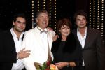 Utrecht 4 november 2007
Premiere Andre v Duin Revue met Ron Brandsteder in Beatrix theater. Ron met  Yvonne Brandsteder Rick en Bob