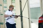 Vale do Lobo 6 mei 2008
Ronald Koeman is na zijn ontslag bij FC Valencia vertrokken naar Vale Do Lobo
Het wassen en tanken van zijn auto en boodschappen doen behoort tot de dagelijkse werkzaamheden
