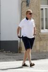 Vale do Lobo 6 mei 2008
Ronald Koeman is na zijn ontslag bij FC Valencia vertrokken naar Vale Do Lobo
Het wassen en tanken van zijn auto en boodschappen doen behoort tot de dagelijkse werkzaamheden