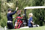 Vale do Lobo 5 mei 2008
Ronald Koeman jr gaat een rondje golfen samen met Julian de Mol ( zoon van Linda de Mol )