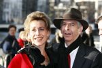 Amsterdam 1 februari 2008
Feest koningin Beatrix en Prinses Margriet voor hun 70e en 65e verjaardag in Carre
Ronald Plasterk met vrouw en hoed.