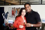 Amsterdam 28 mei 2008
Rossana Lima tekent kontrakt met M&S mode. Patrick Kluivert komt haar natuurlijk feliciteren.