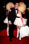 Amsterdam 26 oktober 2007
Uitreiking televizierring 2007 in carre. Ruben Nicolai met 2 sexy dames