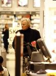 Schiphol 10 maart 2009
Rutger Hauer doet tax free inkopen op schiphol.
Peter Smulders bv