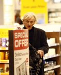 Schiphol 10 maart 2009
Rutger Hauer doet tax free inkopen op schiphol.
Peter Smulders bv