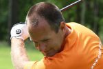 Ommen, 25 Mei 2009 Energy4all Golfdag 2009 op golfbaan Hooge Graven
met veel BN-ers, georganiseerd door golfpro Joost Hage en zijn vrouw Gina Hage
Scheidsrechter Ruud Bossen aan het golfen
Peter Smulders BV Eindhoven