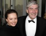 Rotterdam 16 december 2007
premiere Evita in het nieuwe Luxor theater. Ruud Lubbers met kleindochter