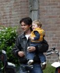 Amsterdam 27 mei 2008
Sander v d Laar met zijn zoontje Vince en India de dochtyer van Irene v d Laar op de fiets.