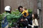 Amsterdam 27 mei 2008
Sander v d Laar met zijn zoontje Vince en India de dochtyer van Irene v d Laar op de fiets.