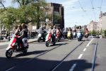 Amsterdam 12 mei 2009
Het blad Grazia organiseert samen met vespa scooters een leuke rally door amsterdam heen. Sebastiaan Labrie met zijn vriendin
Peter Smulders bv