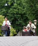 Amsterdam 11 augustus 2008
Beau v Erve Dorens en zijn vrouw Selly v Erven Dorens brengen met de bakfiets de kinderen naar school voor hun eerste schooldag na de vakantie.