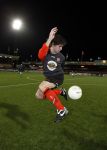 Volendam 24 maart 2009
Artiesten volendam waaronder Jan Smit en Simon Keizer voetballen in het stadion van Volendam tegen oa Mental Theo nabuurs Grad Damen en Rashid. Dick Jol is de scheidsrechter. Uiteindelijk wint brabant met 2-4
Peter Smulders bv