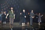 Rotterdam 16 december 2007
Premiere Evita in het nieuwe Luxor met oa Stanley Burleson Brigitte Heitzer en Roberto de GRoot. Andrew Lloyd Webber en Pieter v Vollenhoven zijn daarbij aanwezig.